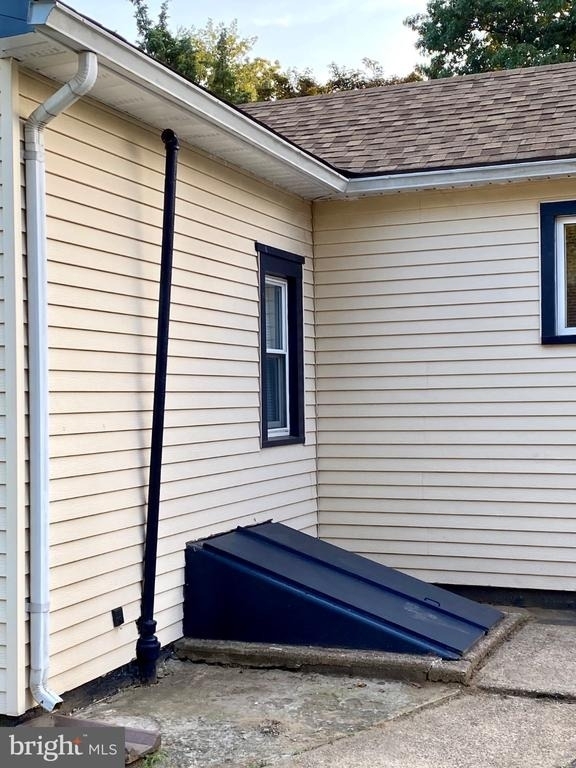 1703 Hollywood Avenue - Photo 10