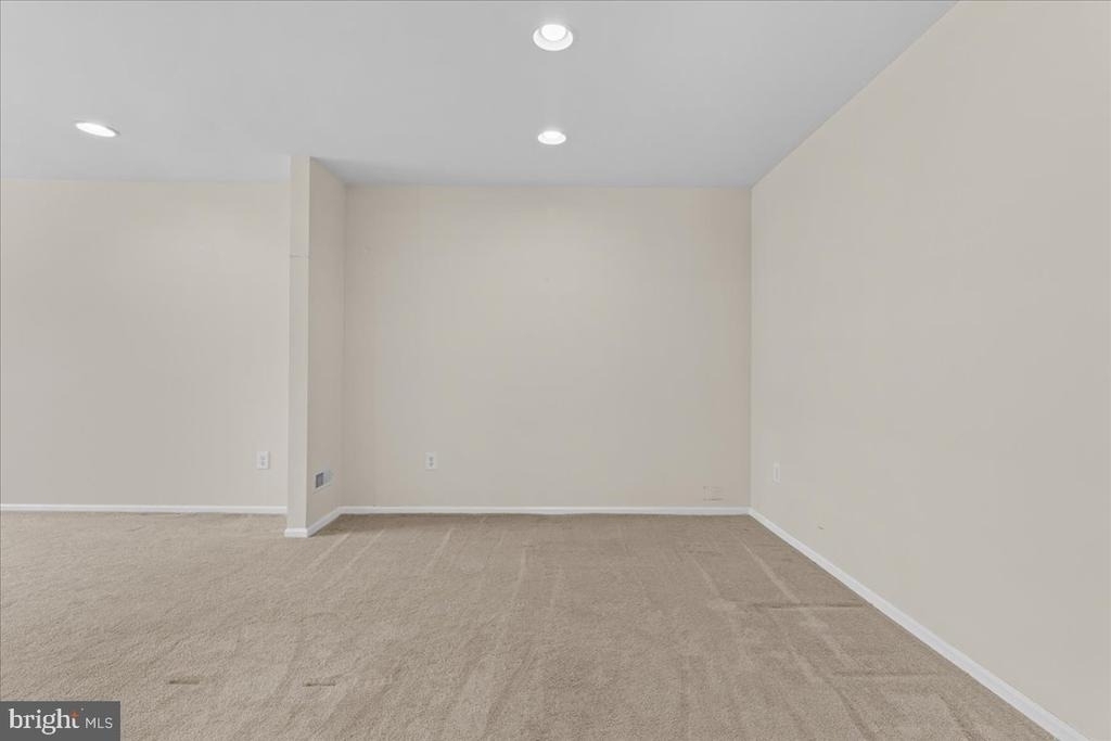 1401 Delancey Way - Photo 15