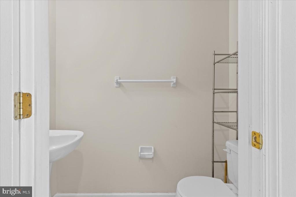 1401 Delancey Way - Photo 13