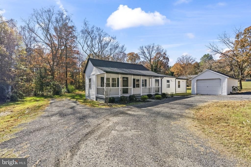 42523 St Johns Road - Photo 1
