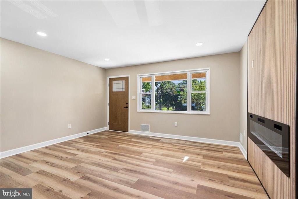 5008 36th Avenue - Photo 10
