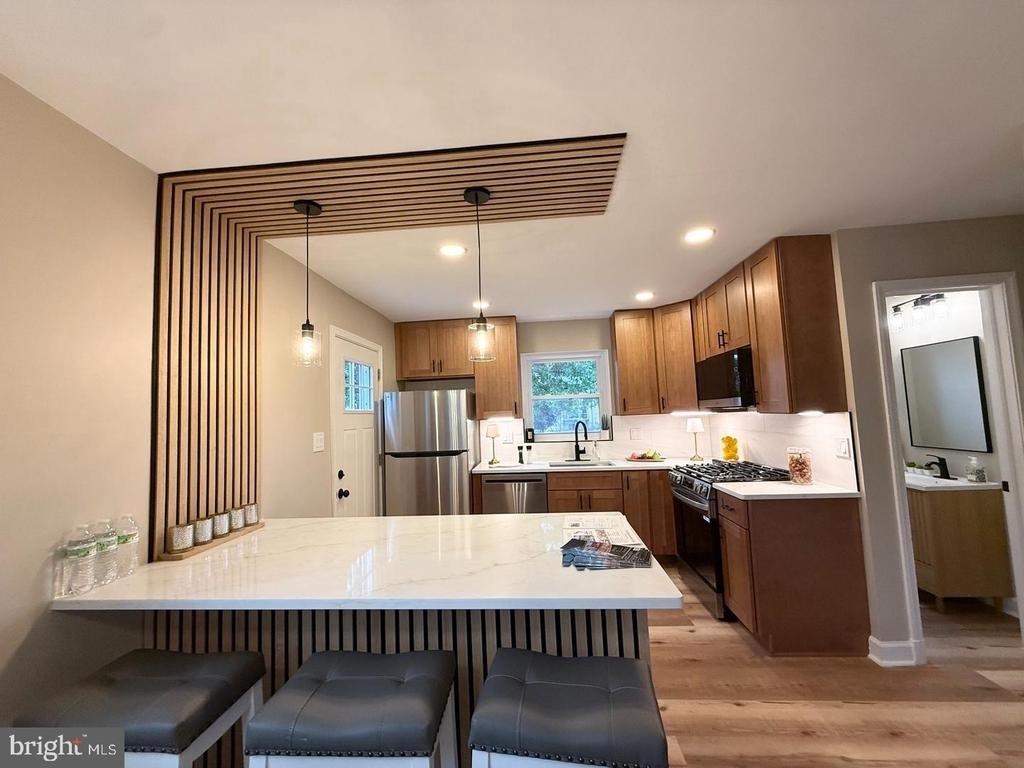 5008 36th Avenue - Photo 18