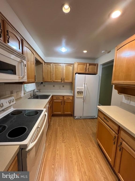5518 Old Crain Highway - Photo 8