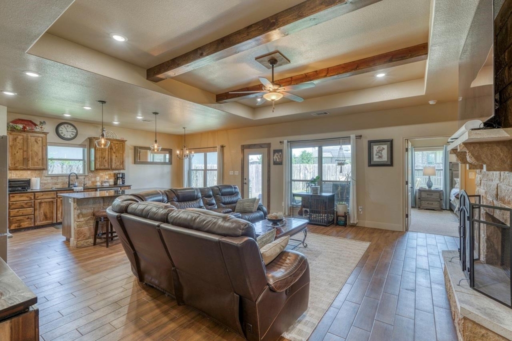 412 Jake Dr - Photo 5