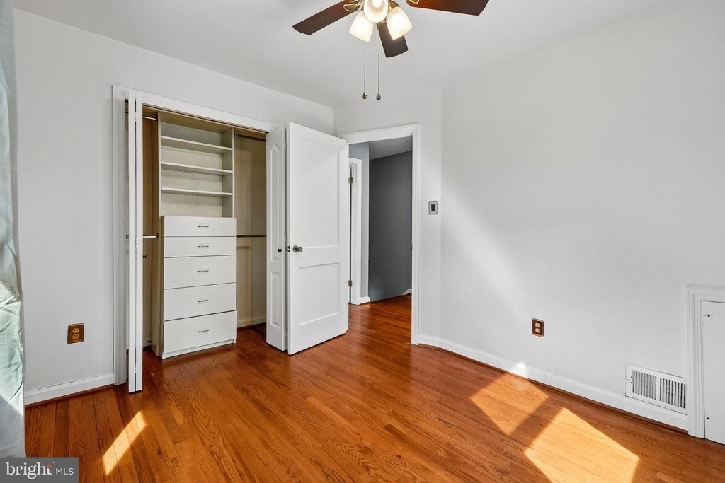 7115 Glenridge Drive - Photo 13