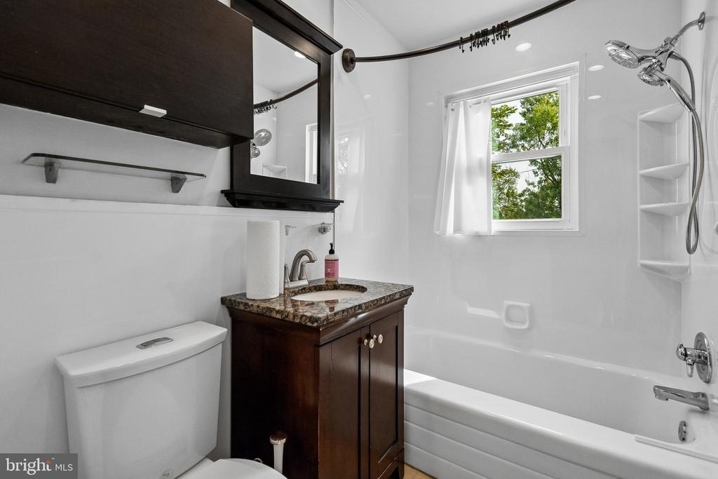 7115 Glenridge Drive - Photo 12