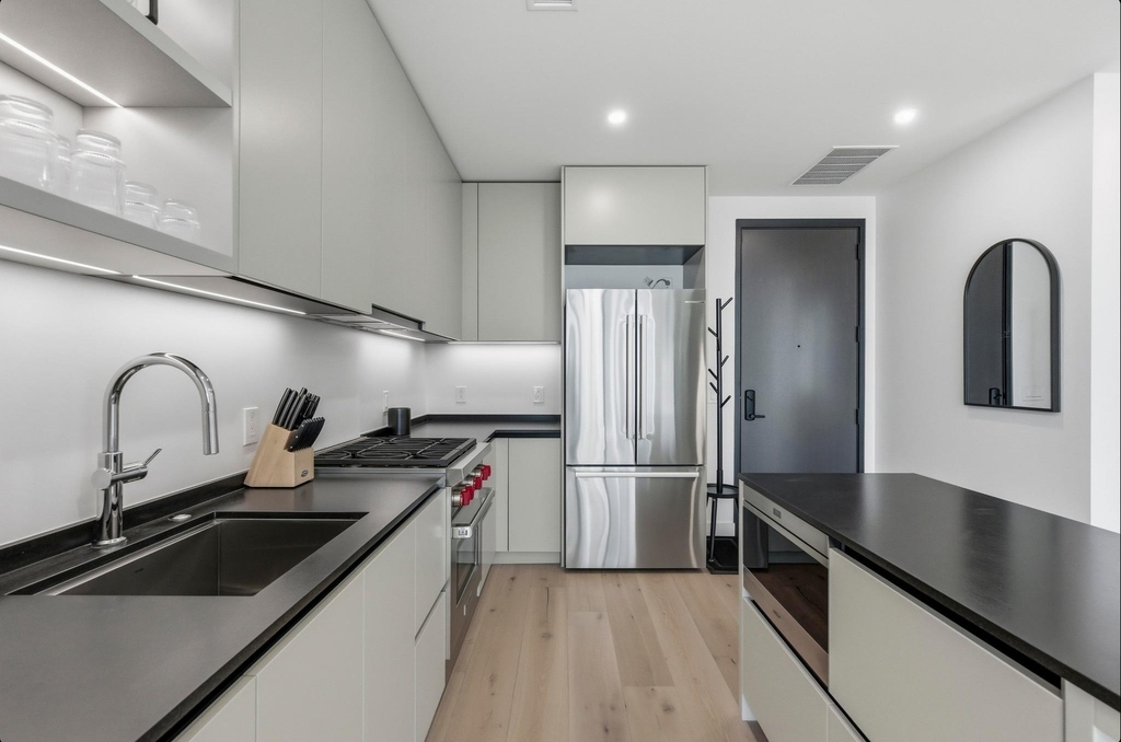 610 Davis St - Photo 8