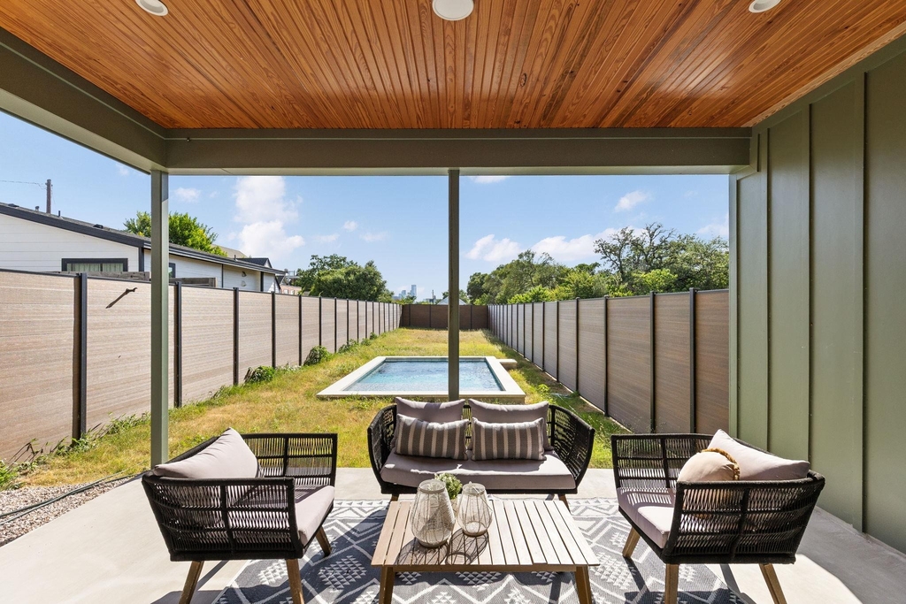 1610 Harveey Dr - Photo 29