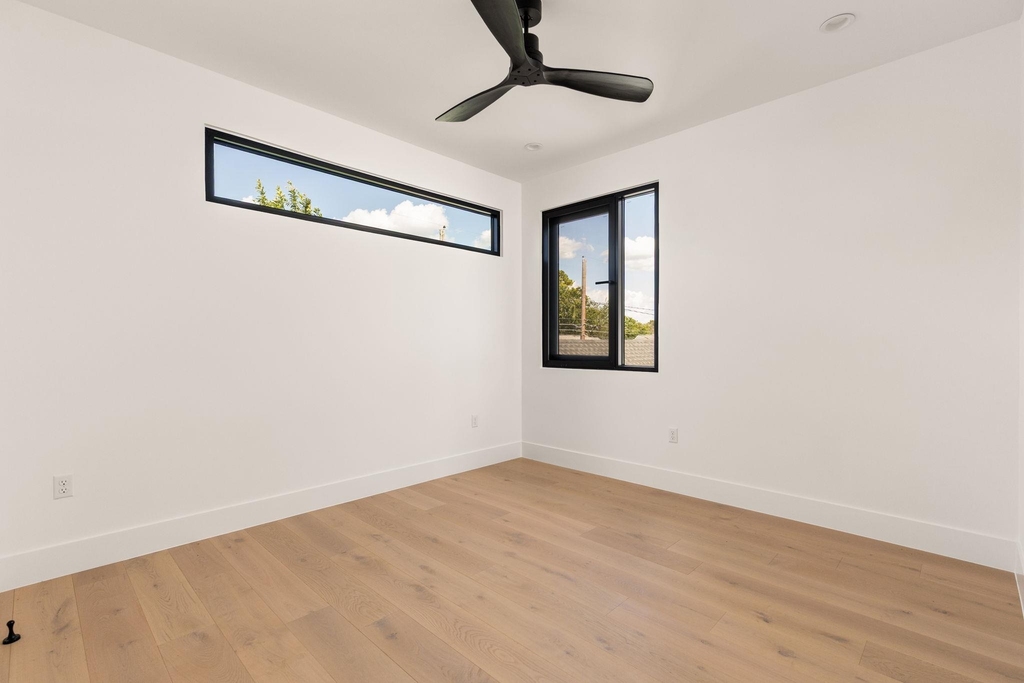 1610 Harveey Dr - Photo 24