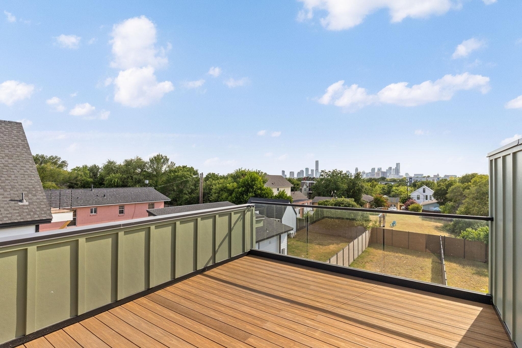 1610 Harveey Dr - Photo 26