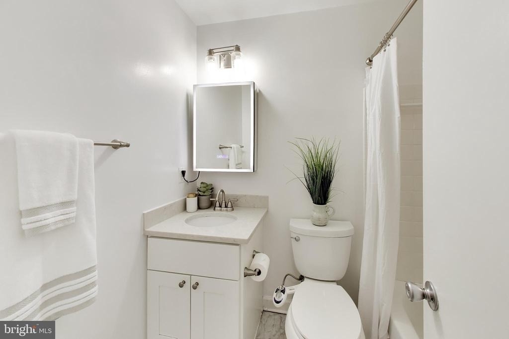 7344 Greentree Road - Photo 24