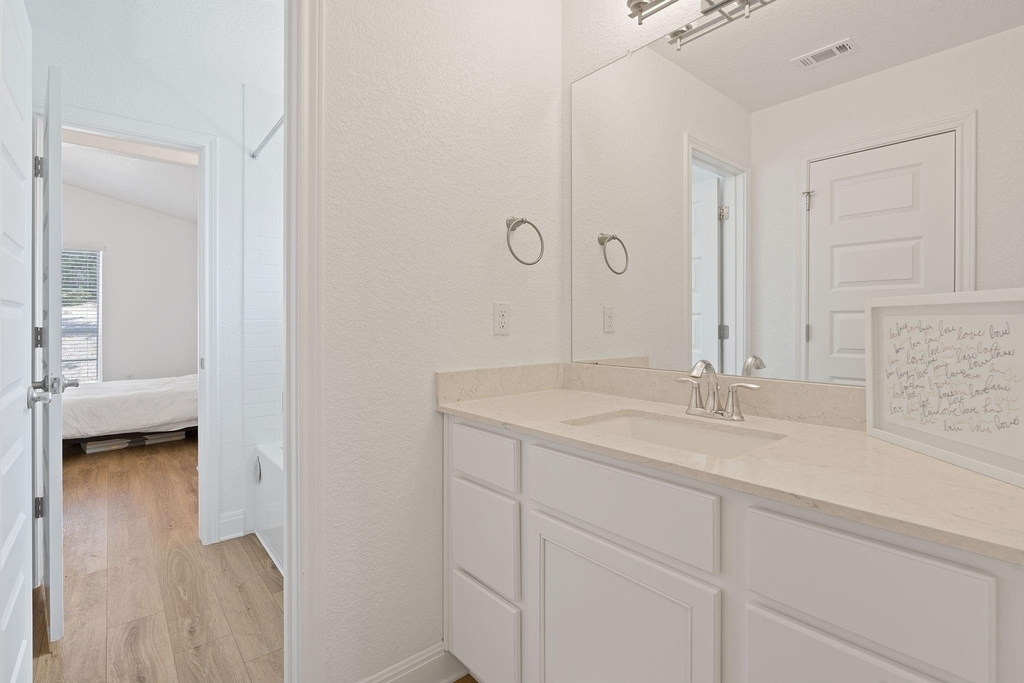 21102 Brewer Ln - Photo 16