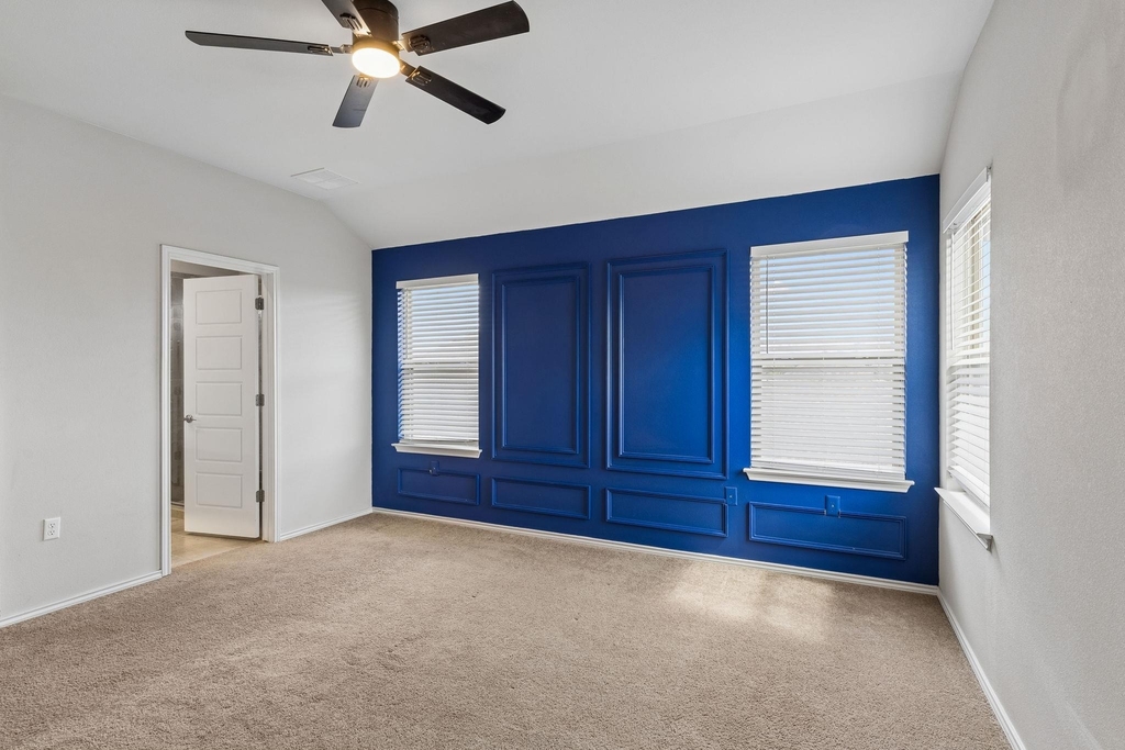 9421 Hunter Ln - Photo 17
