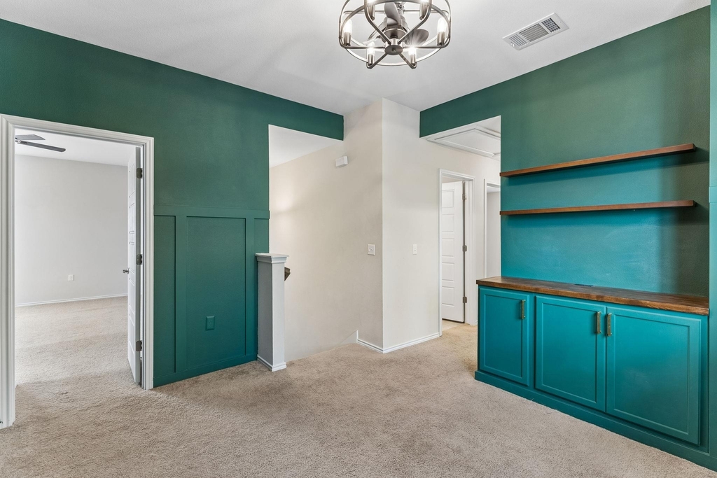 9421 Hunter Ln - Photo 15