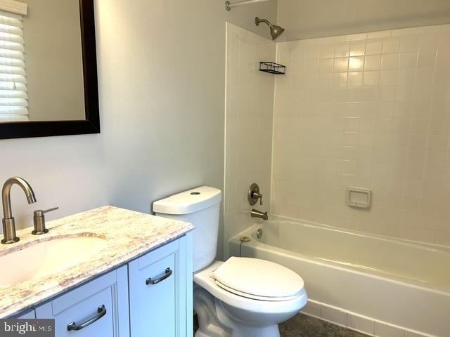 12928 Pickering Drive - Photo 11
