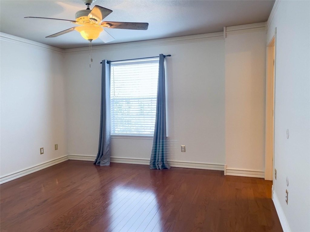 601 Cherry Creek Dr - Photo 13