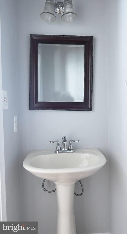 655 Kirkcaldy Way - Photo 15