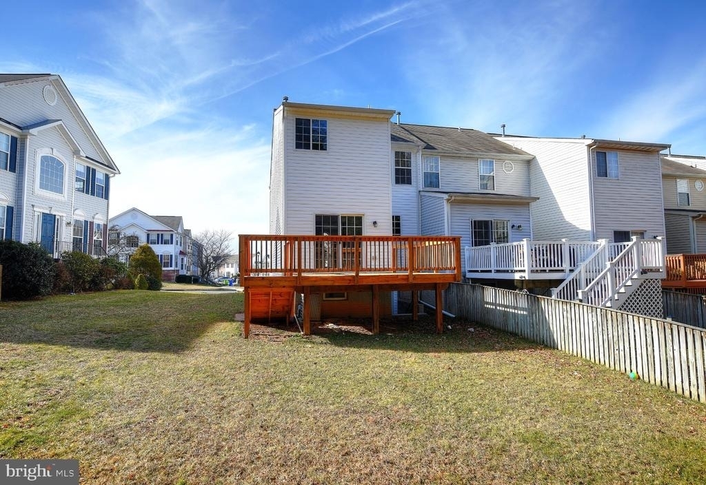 655 Kirkcaldy Way - Photo 8