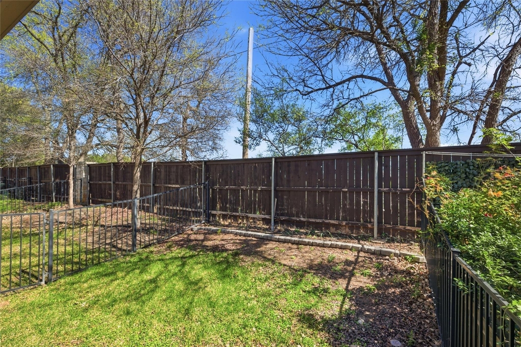 3101 Davis Ln - Photo 22