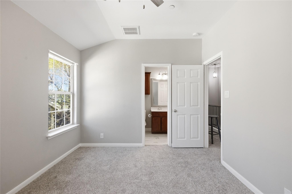 3101 Davis Ln - Photo 16