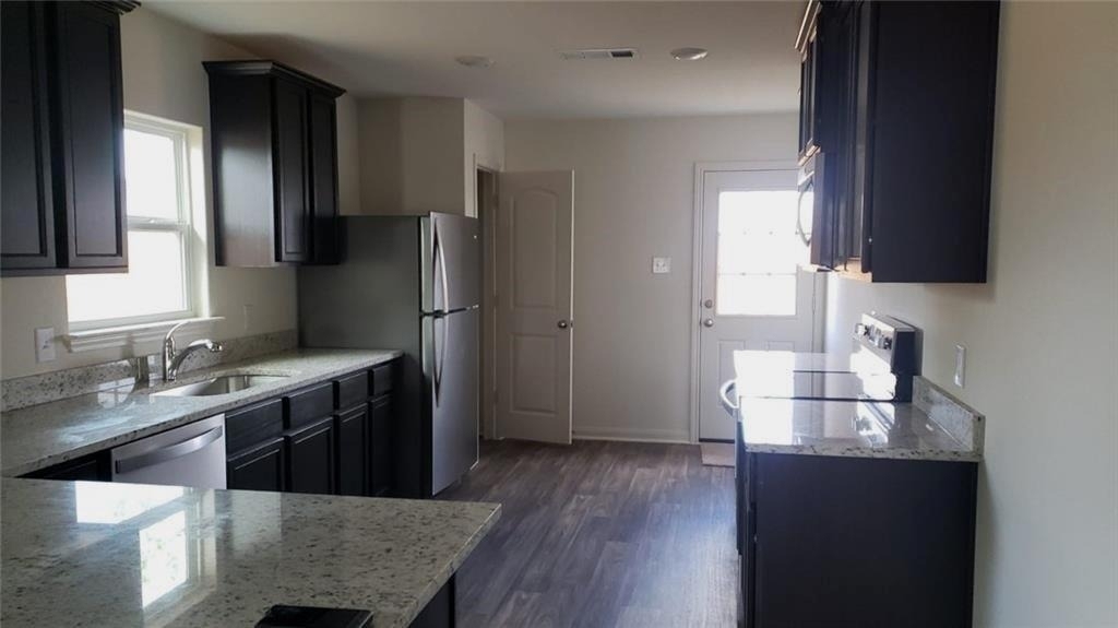 101 Brunswick Ln - Photo 2