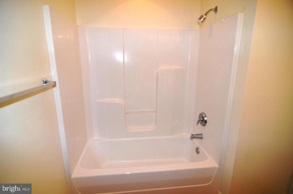 107 Tall Grass Lane - Photo 15