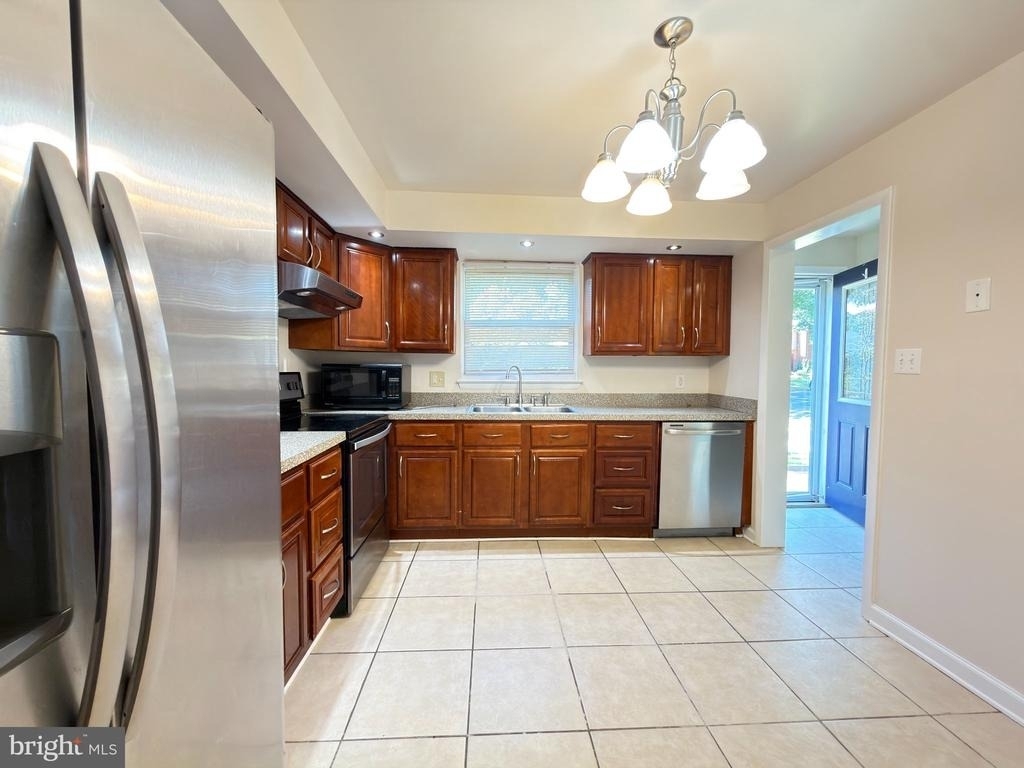 9322 Fitzharding Lane - Photo 3
