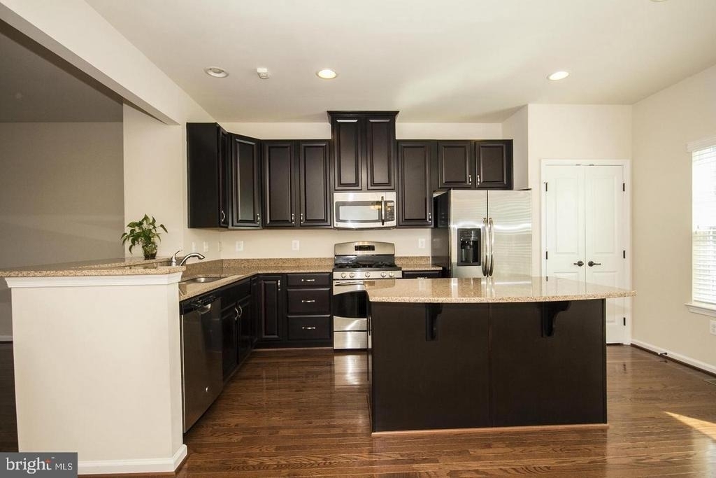 9437 Paragon Court - Photo 3