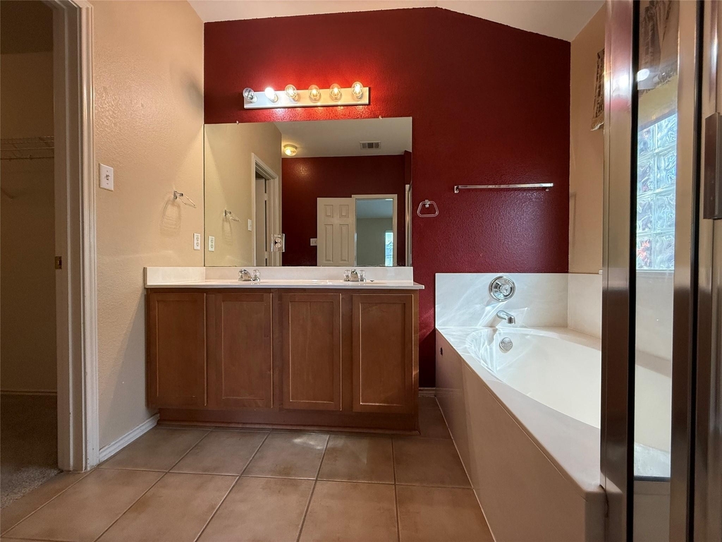 2312 Pearson Way - Photo 16