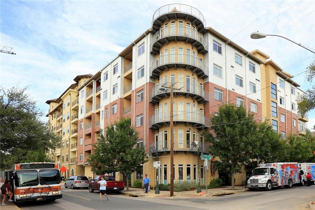 910 W 25th St - Photo 25