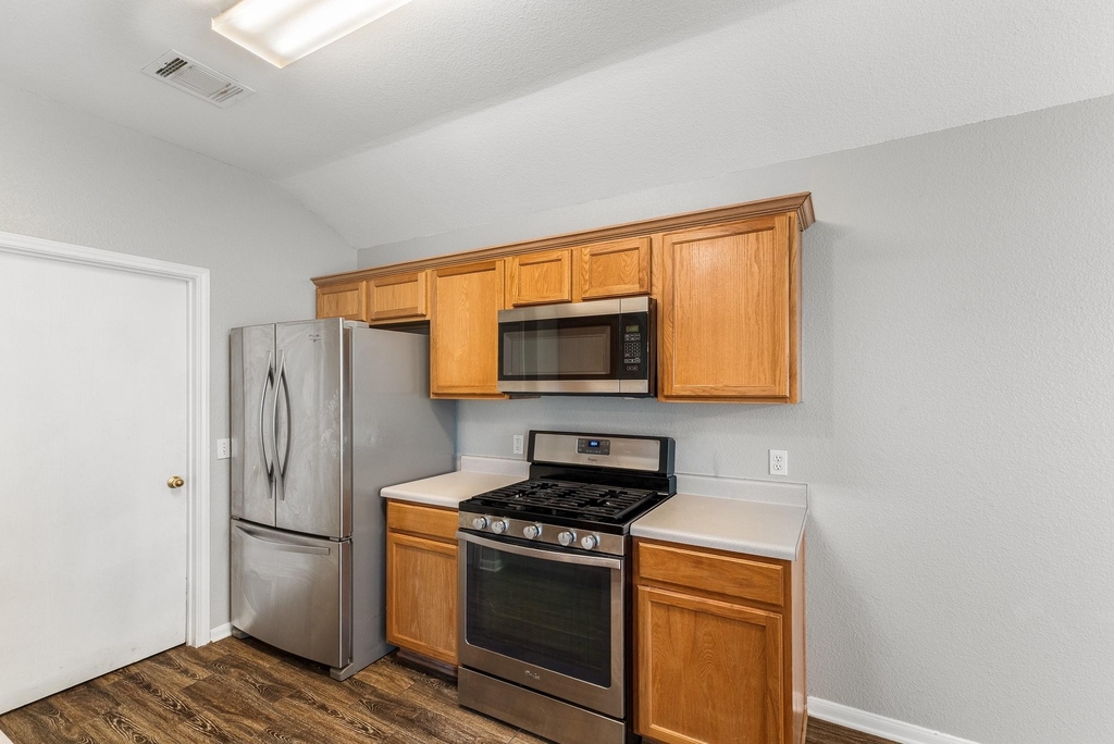 351 Zebra Dr - Photo 5