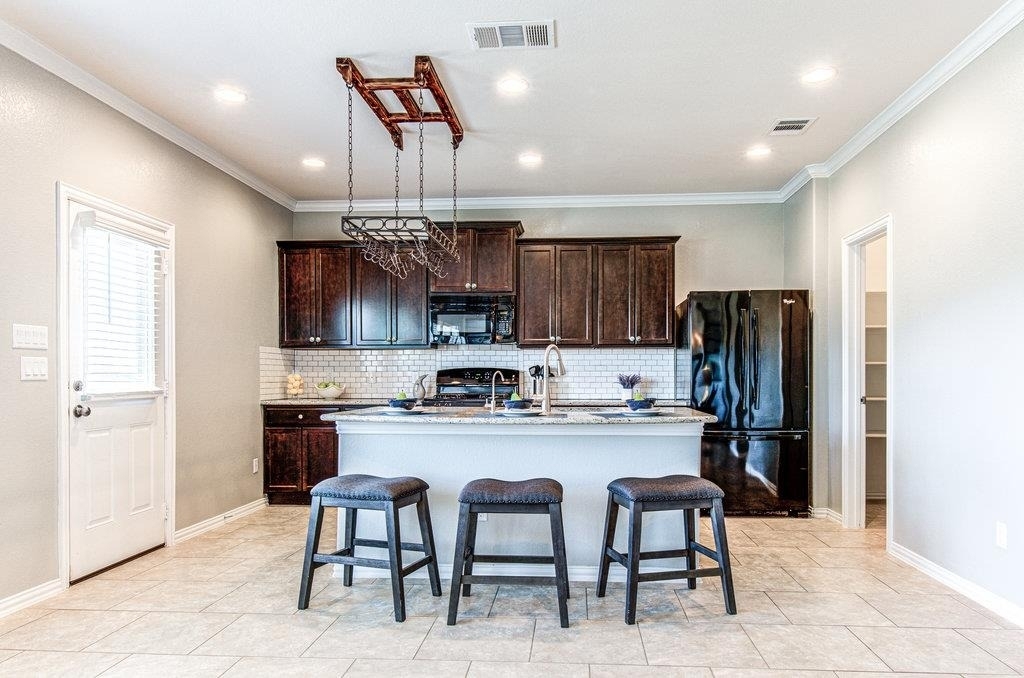 508 Nogales Ln - Photo 6