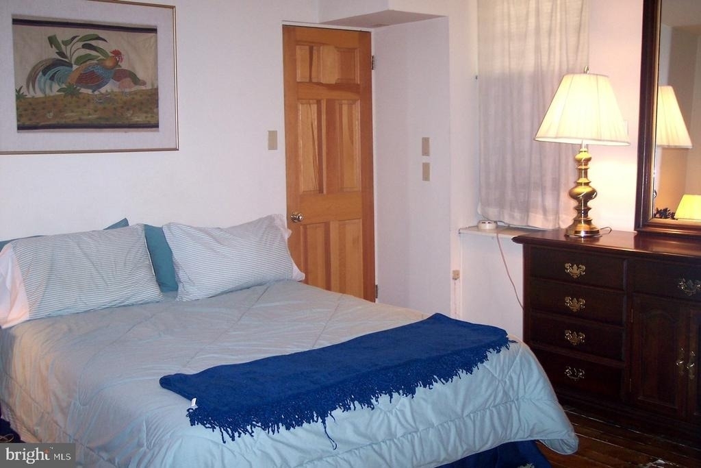 819 N Jackson Street - Photo 6