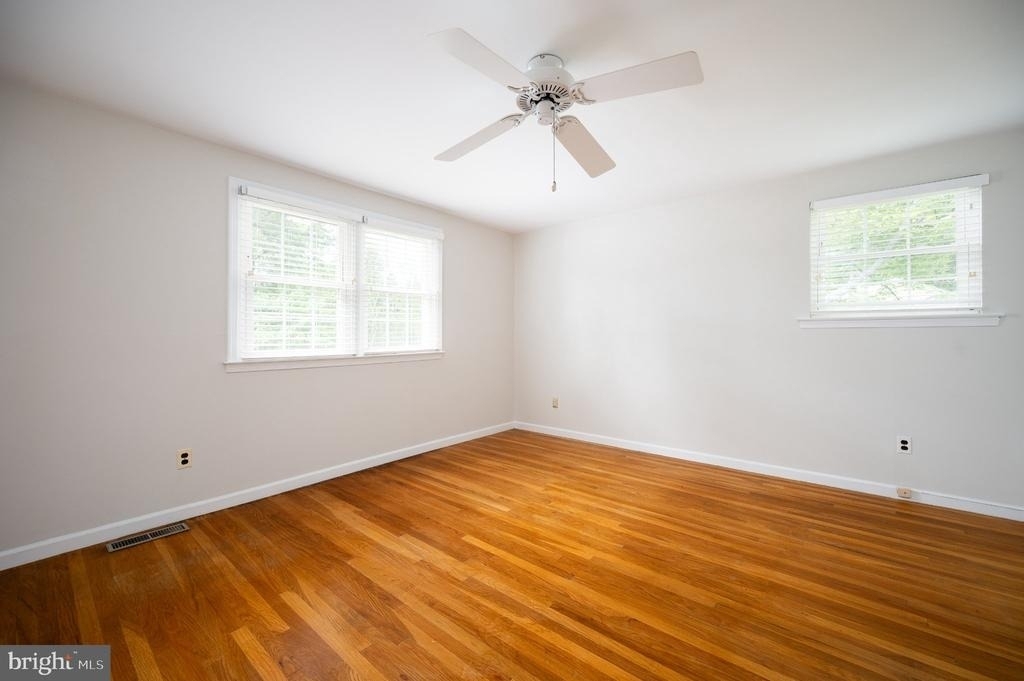 2409 Sweetbriar Road - Photo 14
