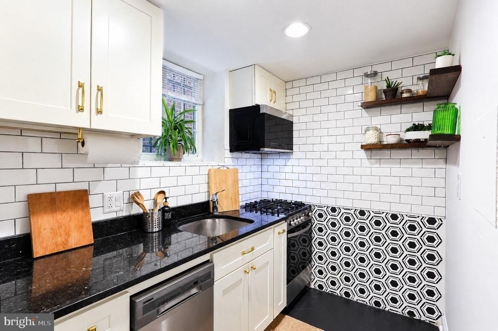 718 Park Road Nw - Photo 5