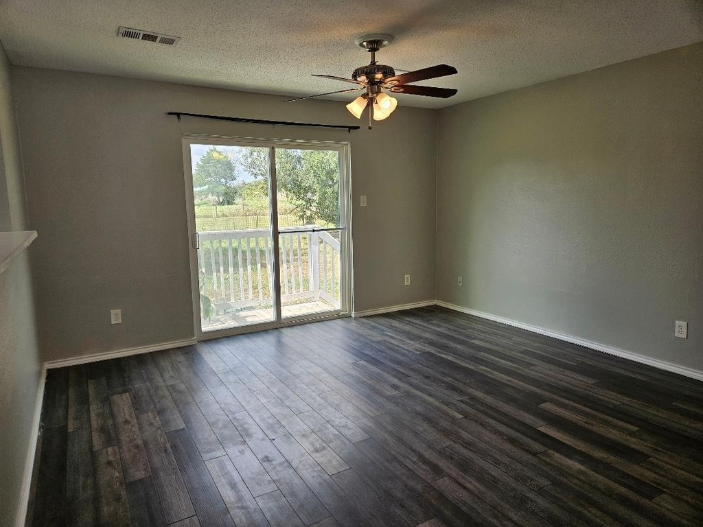 1778 Fm 1704 - Photo 3