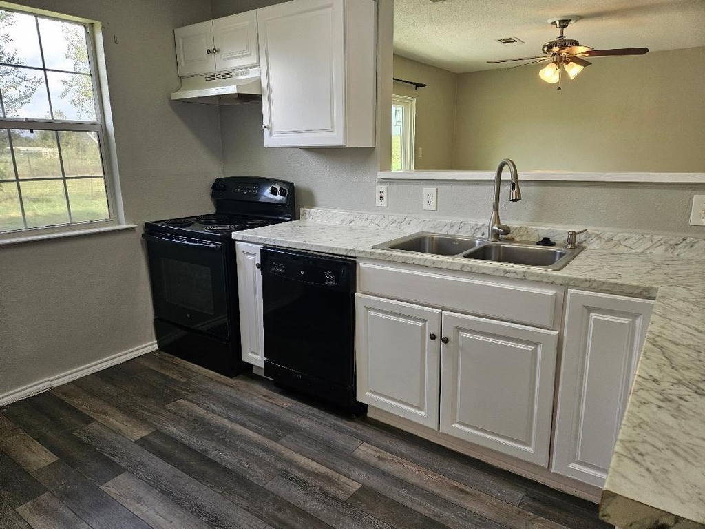 1778 Fm 1704 - Photo 4