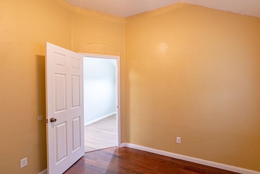 157 Redwood Dr - Photo 9