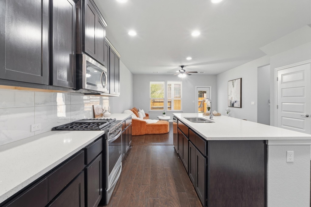 9010 Palmito Dr - Photo 11