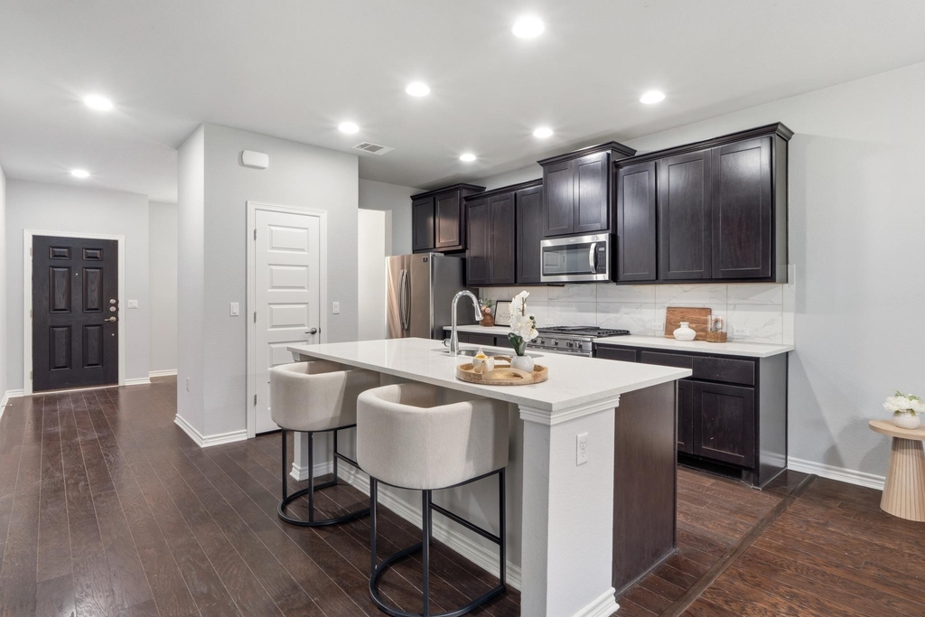 9010 Palmito Dr - Photo 6