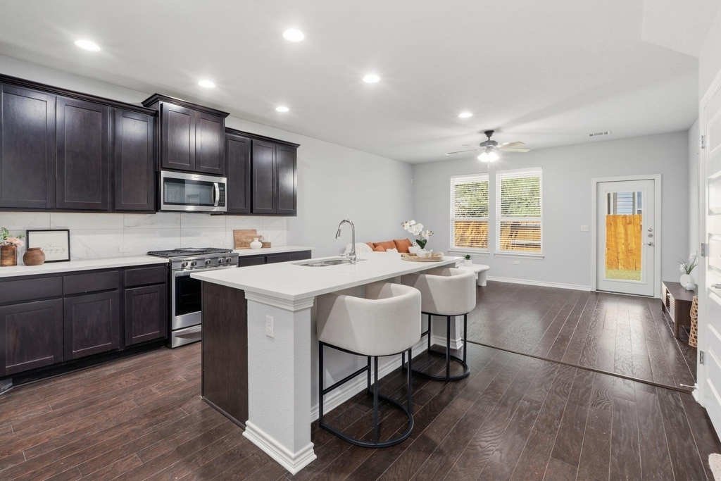 9010 Palmito Dr - Photo 4