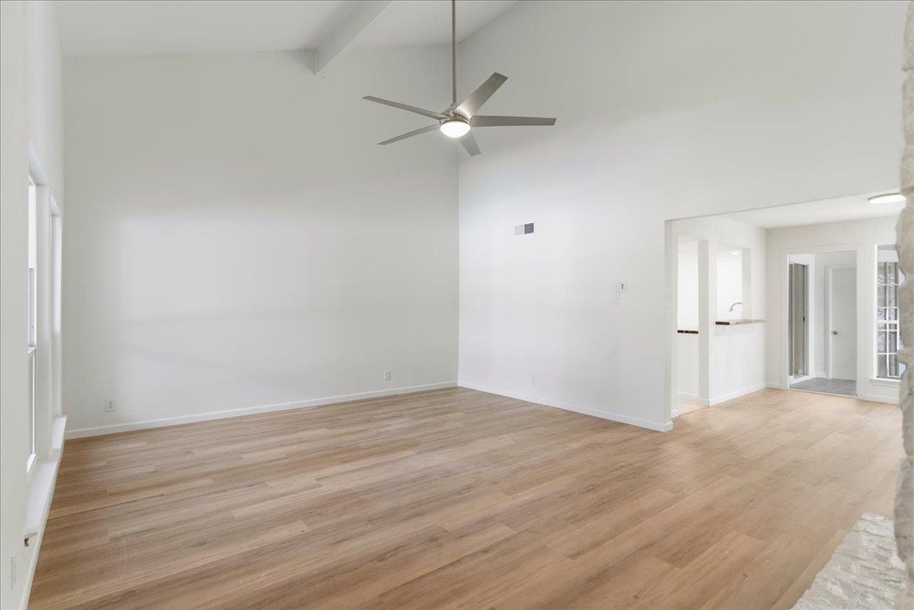2217 Onion Creek Pkwy - Photo 9