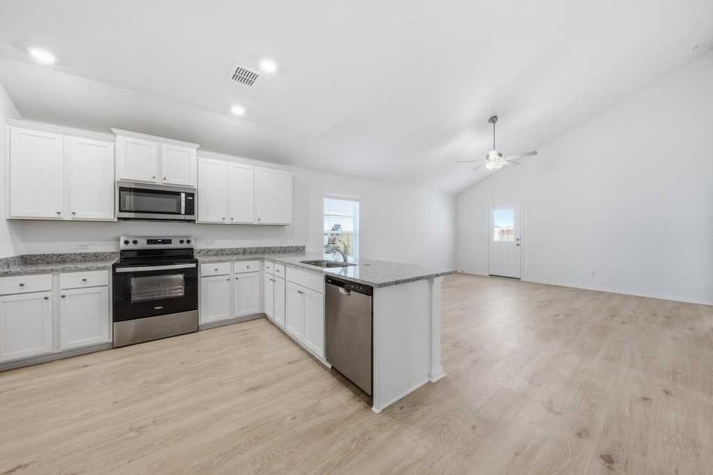 217 W Luna Blue Ln - Photo 1
