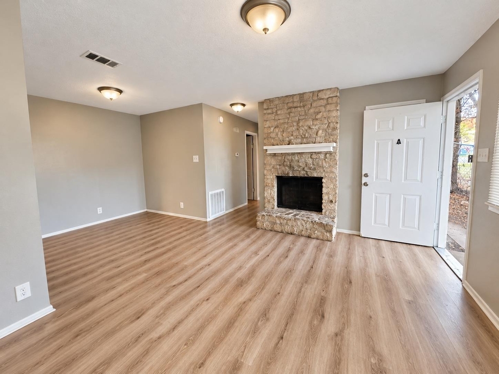5308 S Pleasant Valley Rd - Photo 35