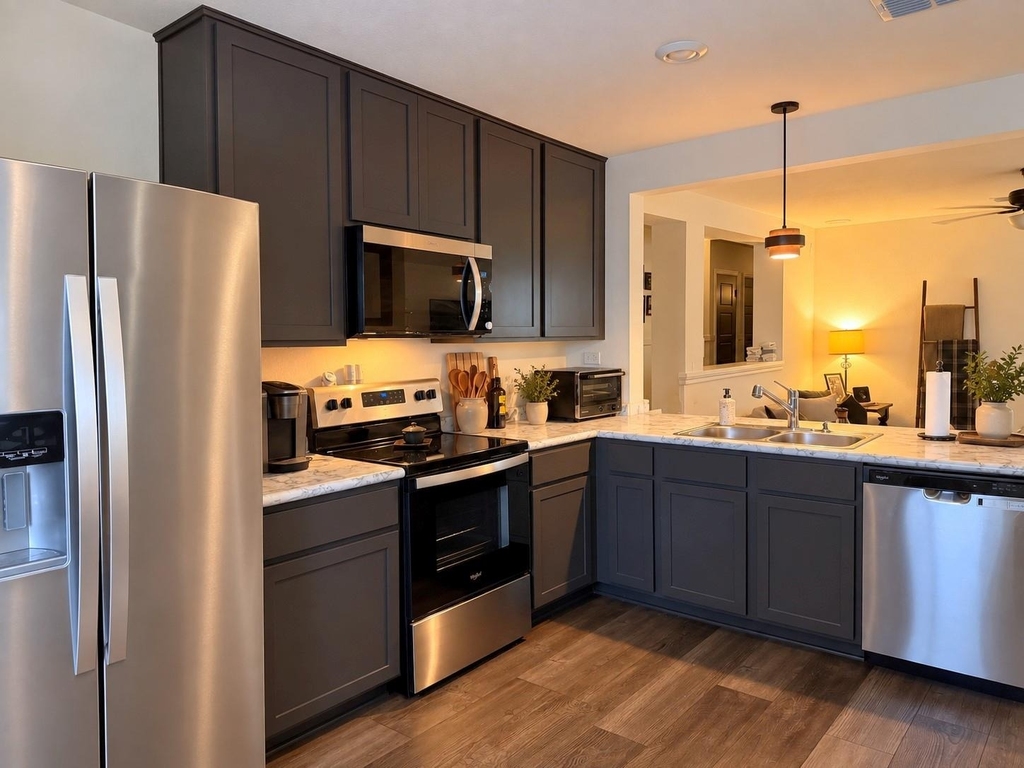 412 Sunrise Park - Photo 1