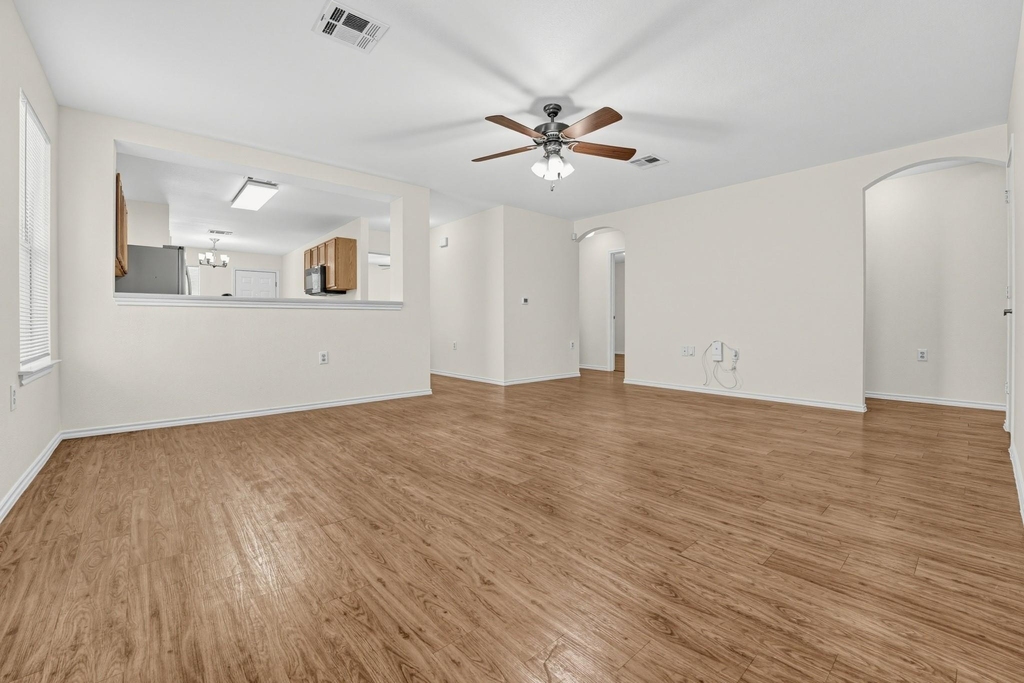 7417 Cayenne Ln - Photo 7