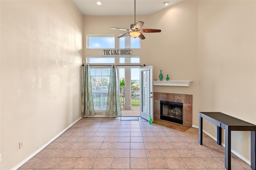 2918 Ranch Road 620 N - Photo 11