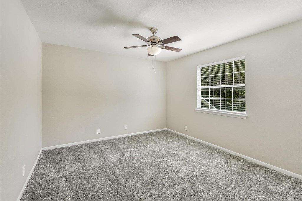 1813 Woodland Ave - Photo 14