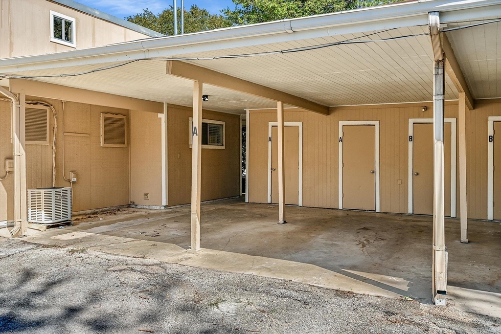 1813 Woodland Ave - Photo 19