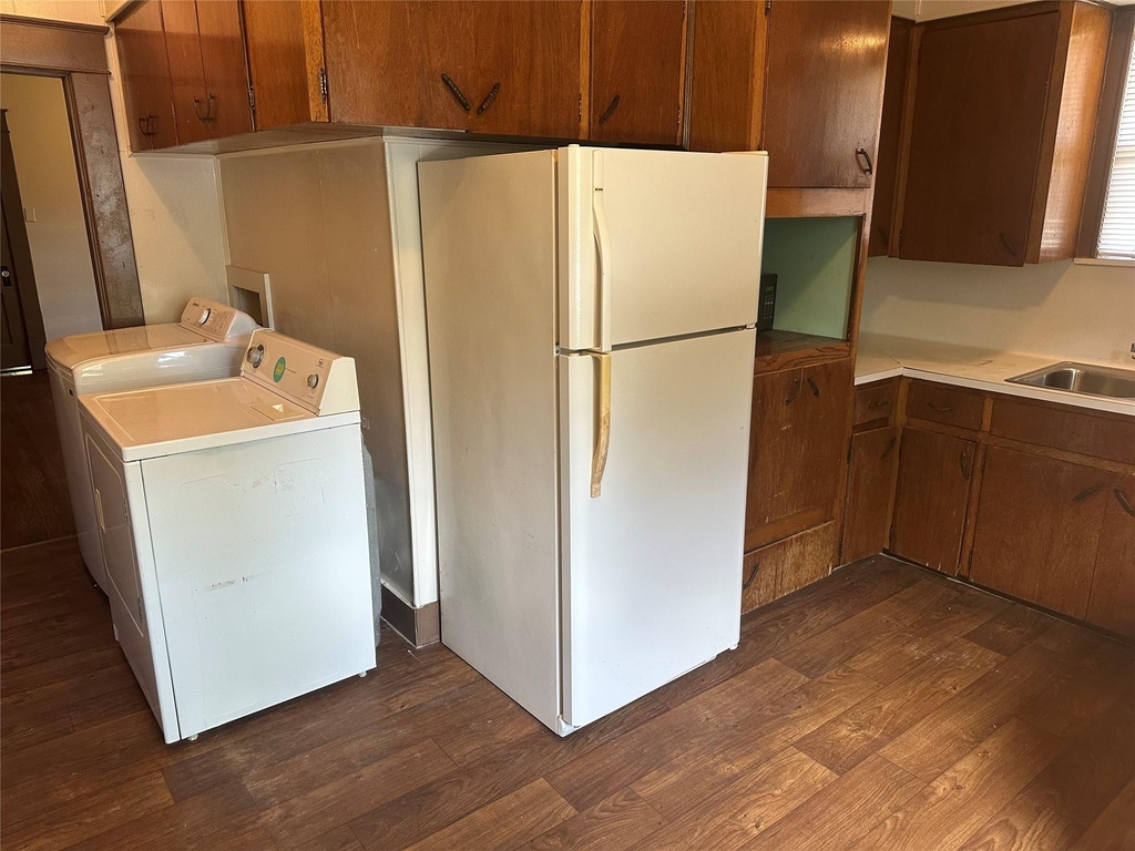 610 W Odell St - Photo 12